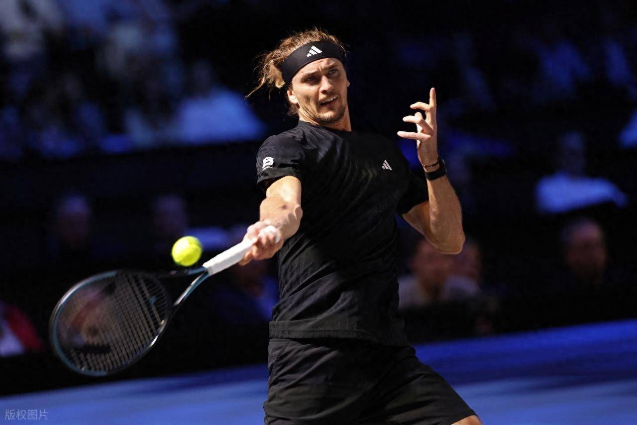 蒙特卡洛大师赛轻取澳网,兹维列夫扛起全队 蒙特卡洛大师赛轻取澳网,兹维列夫扛起全队